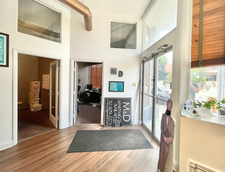 More Photos Of 1355-1359 W Chicago Ave, Chicago Apartments For Lease