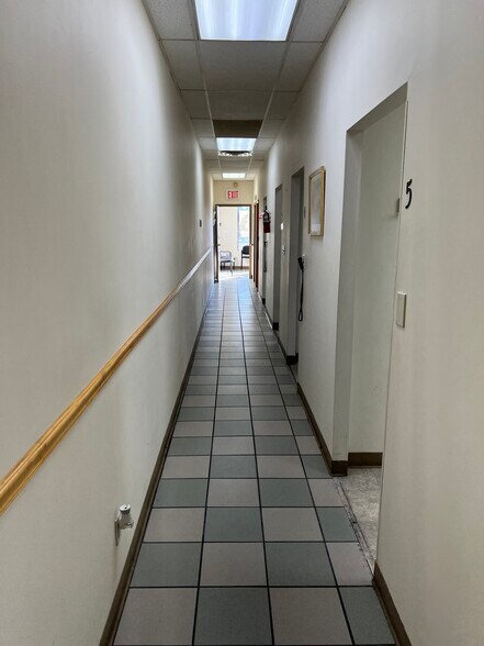 More Photos Of 1110 Pennsylvania Ave, Brooklyn Unknown For Lease