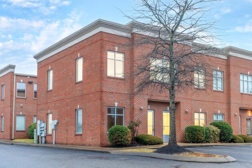 More Photos Of 180 N Belvedere Dr, Gallatin Office Residential For Lease