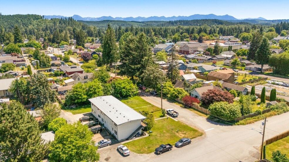 More Photos Of 31624 W Rutherford St, Carnation Apartments For Sale