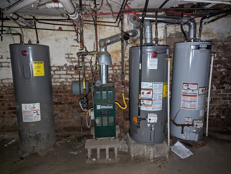 More Photos Of 1044 Broadway, Bayonne Apartments For Sale