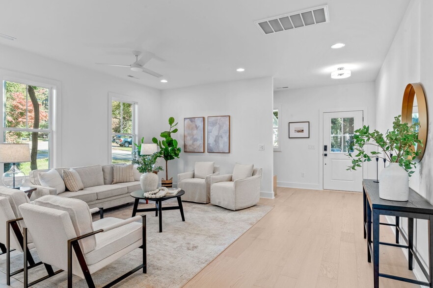 More Photos Of 5061 Lundy Dr, Raleigh Multifamily For Sale