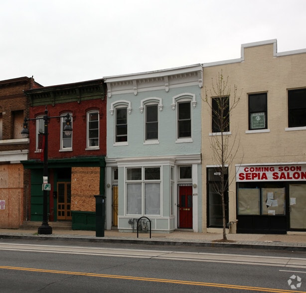 Primary Photo Of 409 H St NE, Washington Storefront Retail Office For Lease