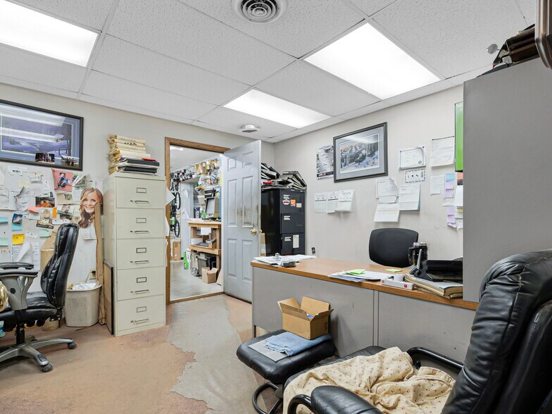 More Photos Of 2335 W Main St, Red Wing Auto Repair For Sale