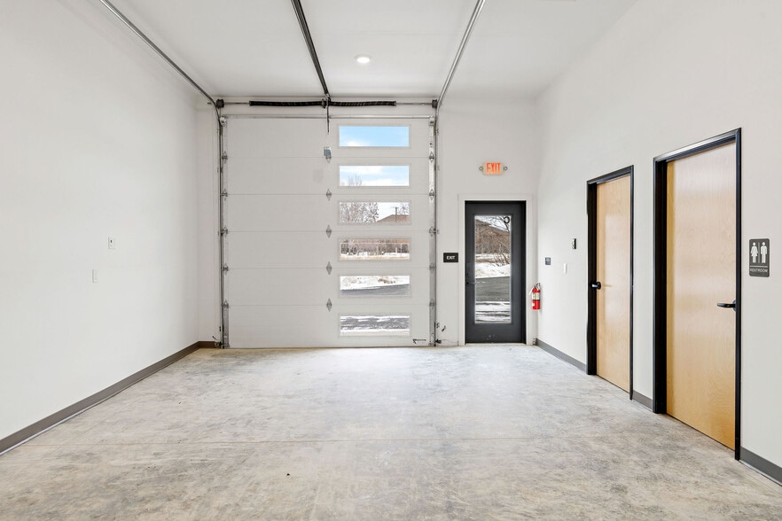 More Photos Of 21 Meridian Ct, Kalispell Light Distribution For Sale