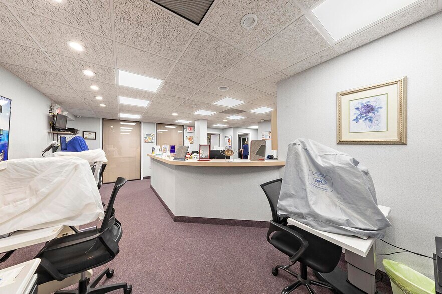 More Photos Of 257 Monmouth Rd, Oakhurst Medical For Sale