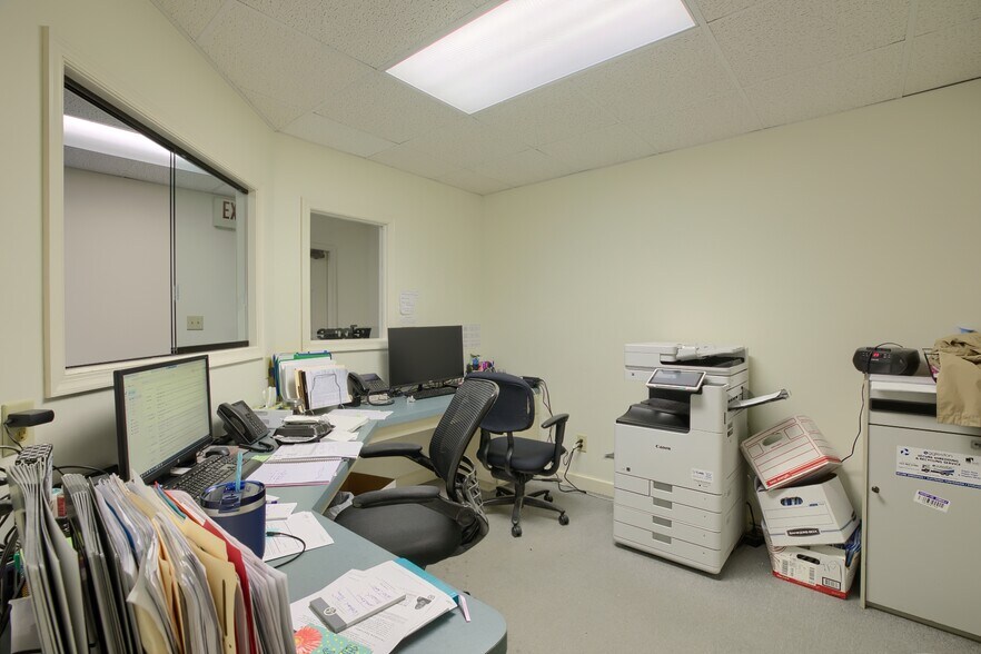 More Photos Of 7188-7196 Chapman Dr, Hayes Office For Sale