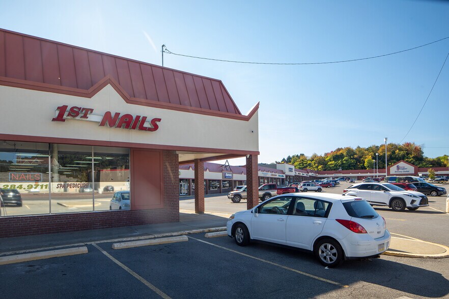 More Photos Of 120-180 Point Plz, Butler Unknown For Lease