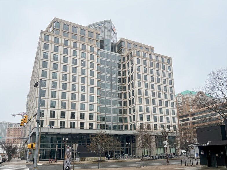 More Photos Of 4250 N Fairfax Dr, Arlington Coworking Space