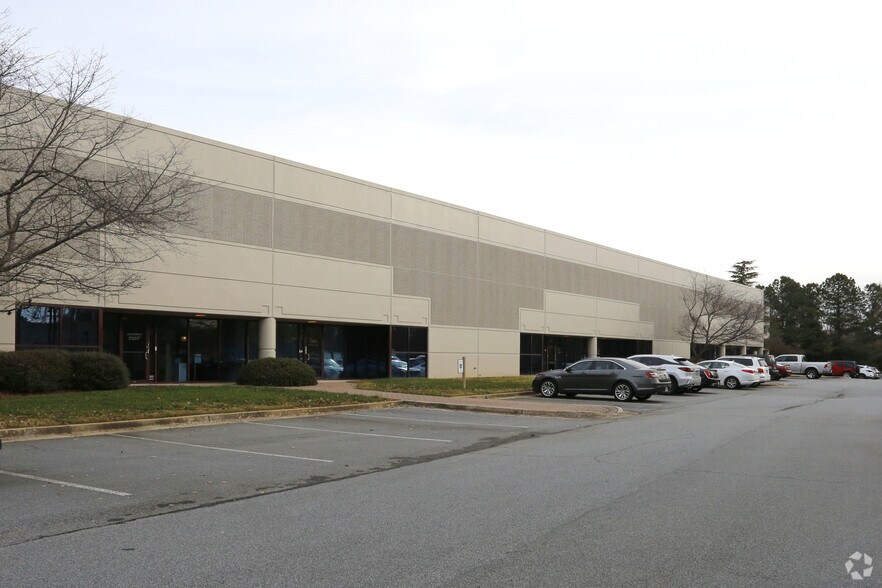Primary Photo Of 1640 Airport Rd, Kennesaw Distribution For Lease