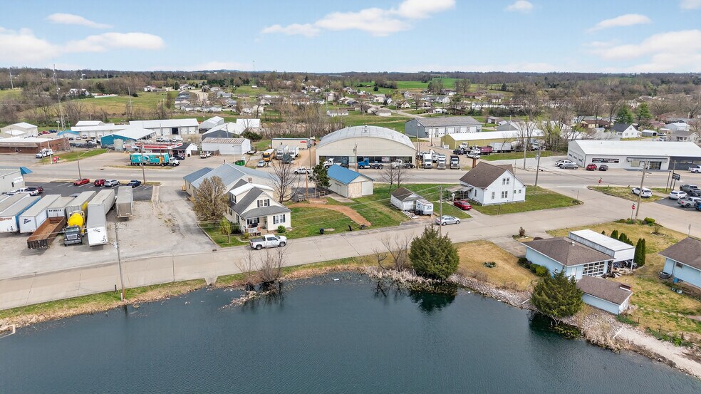 More Photos Of 317 S Kingshighway St, Perryville Industrial For Sale