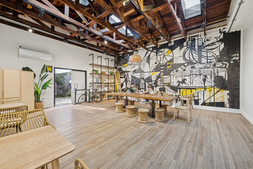 More Photos Of 7748 Santa Monica Blvd, West Hollywood Storefront Retail Residential For Sale