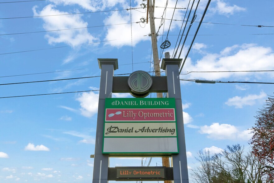 More Photos Of 744 Shenango Rd, Beaver Falls Medical For Lease