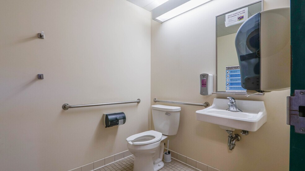 More Photos Of 401 Technology Dr E, Menomonie Office For Sale