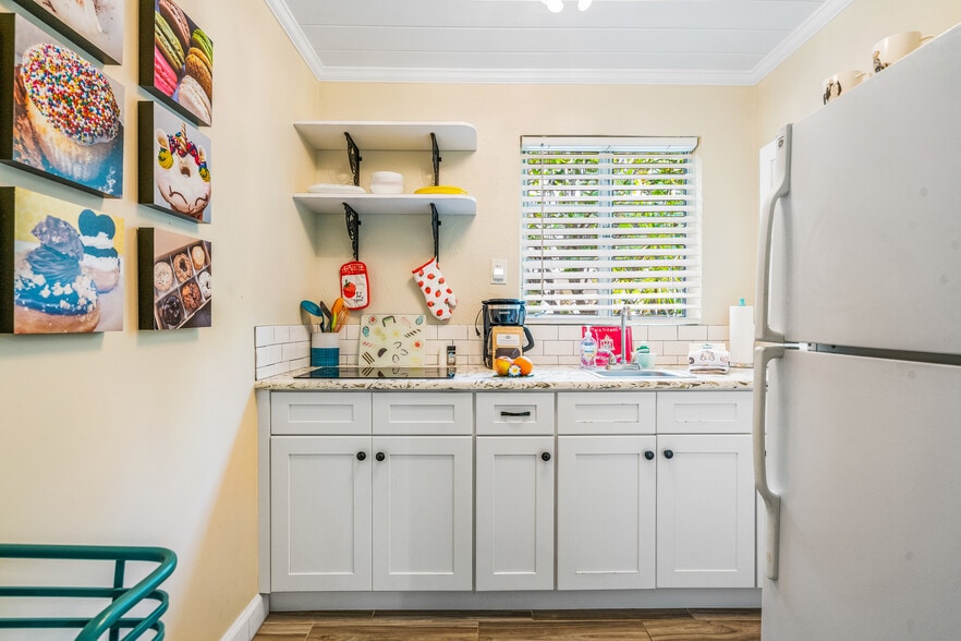 More Photos Of 11450 S Indian River Dr, Sebastian Hotel For Sale