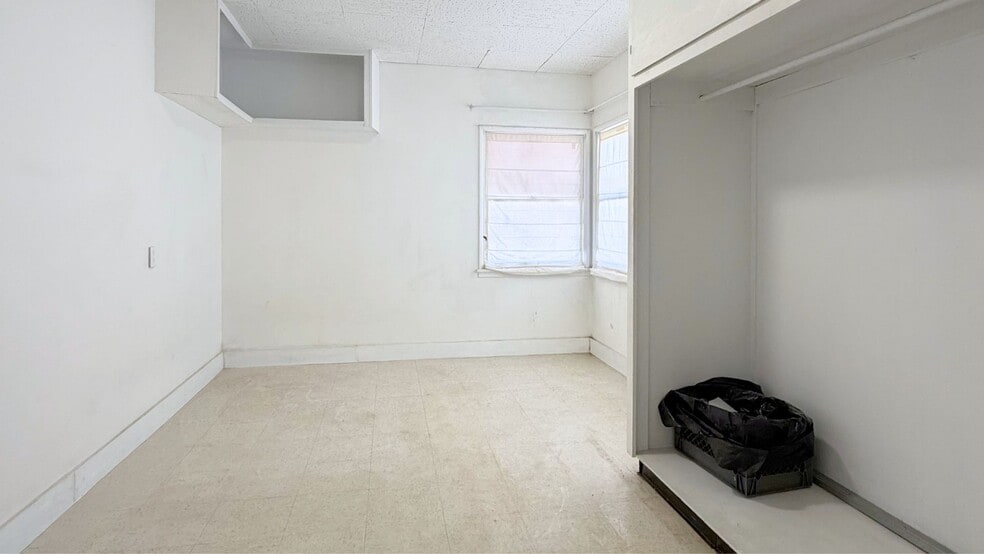 More Photos Of 11139 Laurel Ave, Bloomington Land For Sale