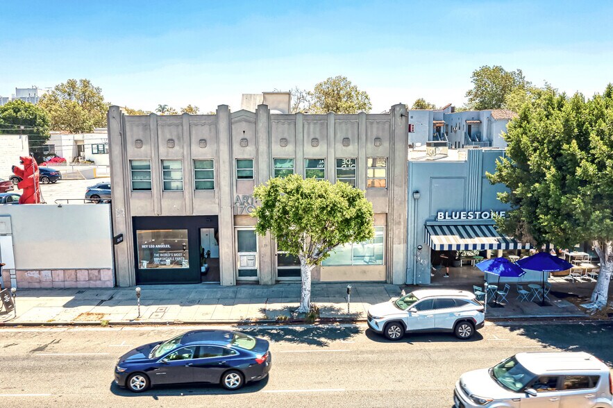 Primary Photo Of 170 S La Brea Ave, Los Angeles Storefront Retail Office For Lease