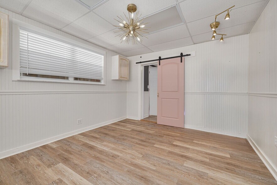 More Photos Of 132 7th Ave S, Safety Harbor Restaurant For Sale