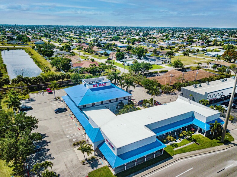 More Photos Of 2326 Del Prado Blvd, Cape Coral Office For Lease