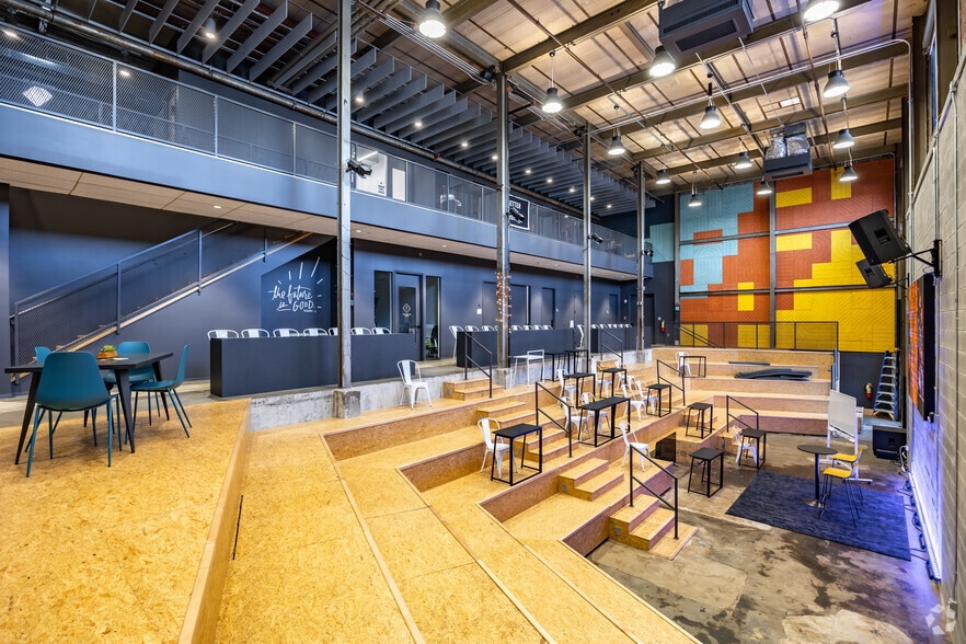 More Photos Of 929-933 White St, Atlanta Unknown For Lease