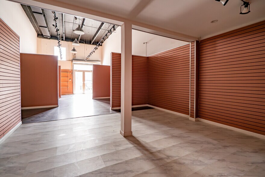 More Photos Of 7101 N Miami Ave, Miami Flex For Lease