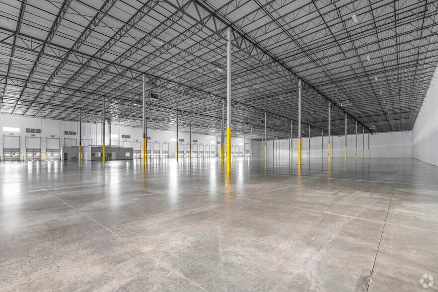 More Photos Of 10137 Horton Rd, Charlotte Distribution For Lease