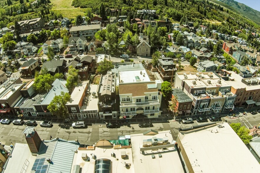 More Photos Of 537 Main St, Park City Storefront Retail Office For Lease