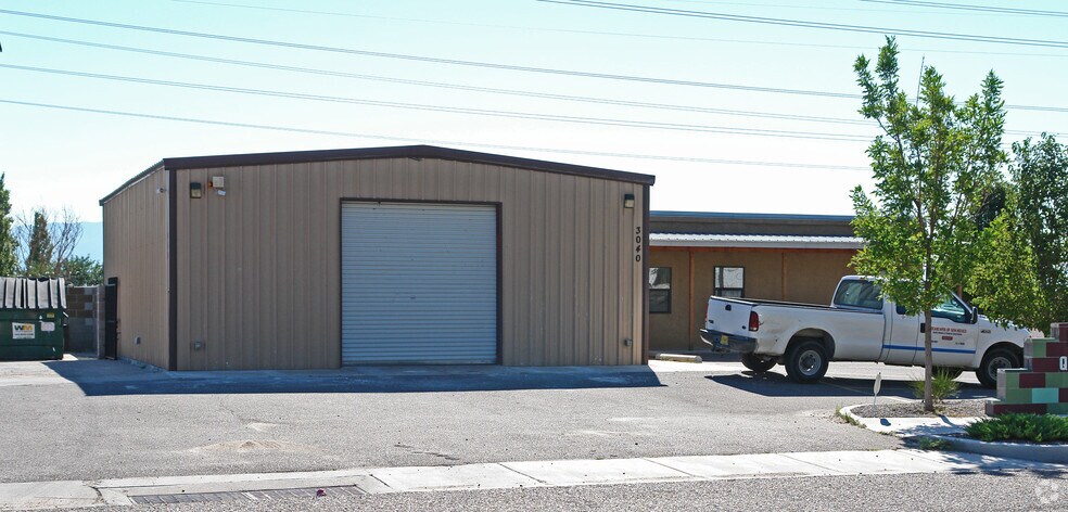 More Photos Of 3040 Todos Santos St NW, Albuquerque Warehouse For Lease