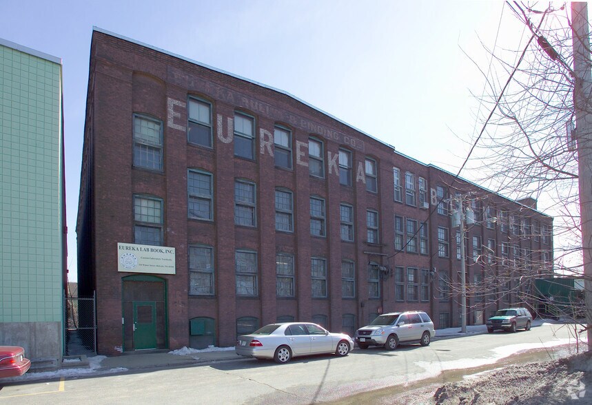 More Photos Of 110 Winter St, Holyoke Manufacturing For Sale