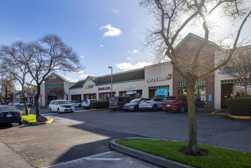More Photos Of 805-831 Harbor Blvd, West Sacramento Freestanding For Sale