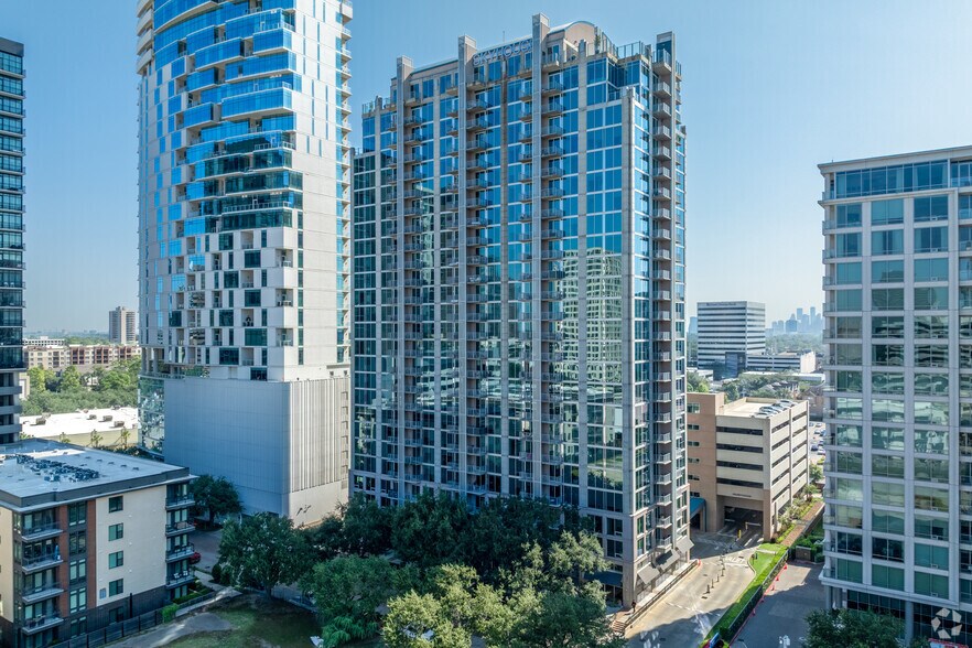 Primary Photo Of 2031 Westcreek Ln, Houston Apartments For Lease