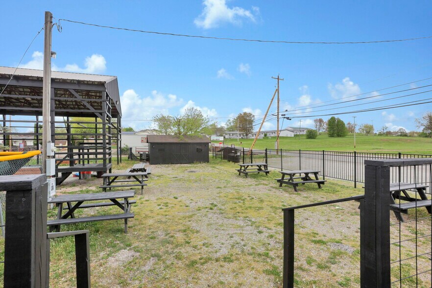 More Photos Of 609 Mill St, New Lexington Restaurant For Sale