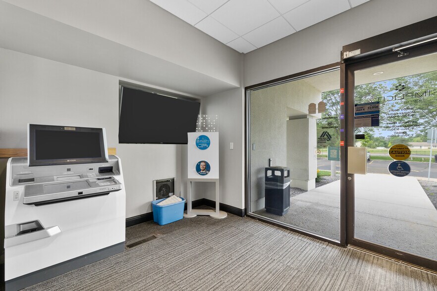 More Photos Of 3101 Hoover Rd, Stevens Point Bank For Sale