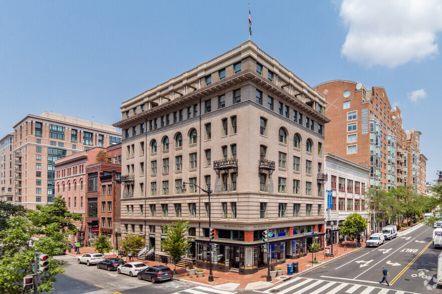 Primary Photo Of 400 7th St NW, Washington Office For Lease