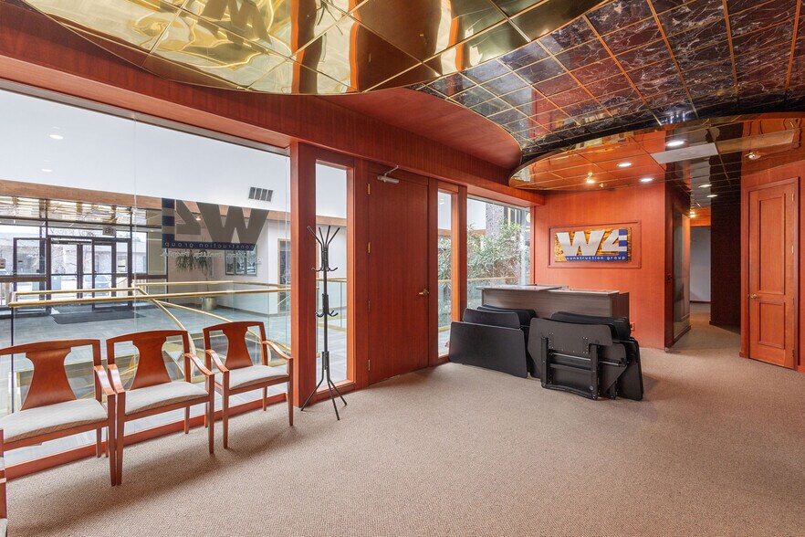More Photos Of 4341 S Westnedge Ave, Kalamazoo Office For Lease