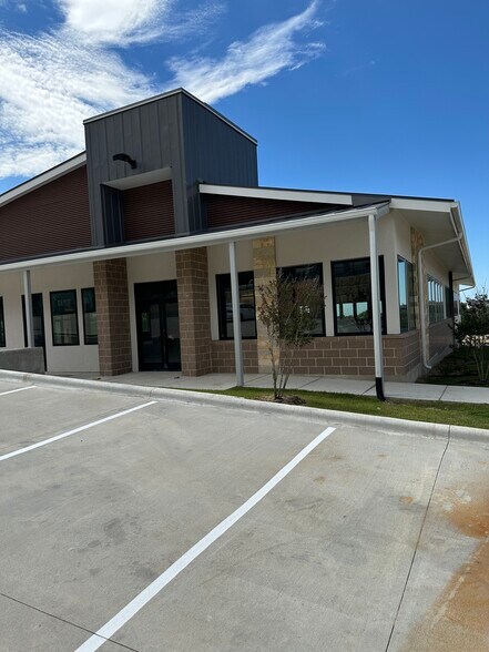 More Photos Of 13341 W Highway 290, Austin Medical For Sale