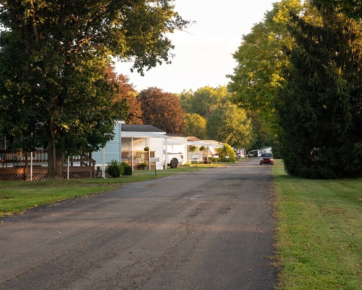 More Photos Of 34 Breesport Rd, Horseheads Manufactured Housing Mobile Home Park For Sale