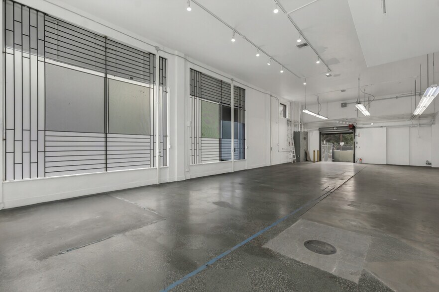 More Photos Of 7176 W Sunset Blvd, Los Angeles Storefront Retail Office For Sale
