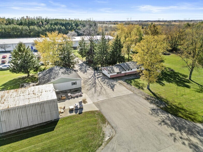 More Photos Of 311 E Corning Rd, Beecher Warehouse For Sale