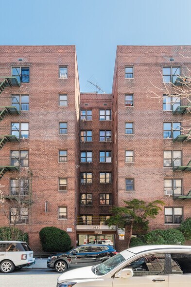 More Photos Of 2830 Briggs Ave, Bronx Apartments For Sale