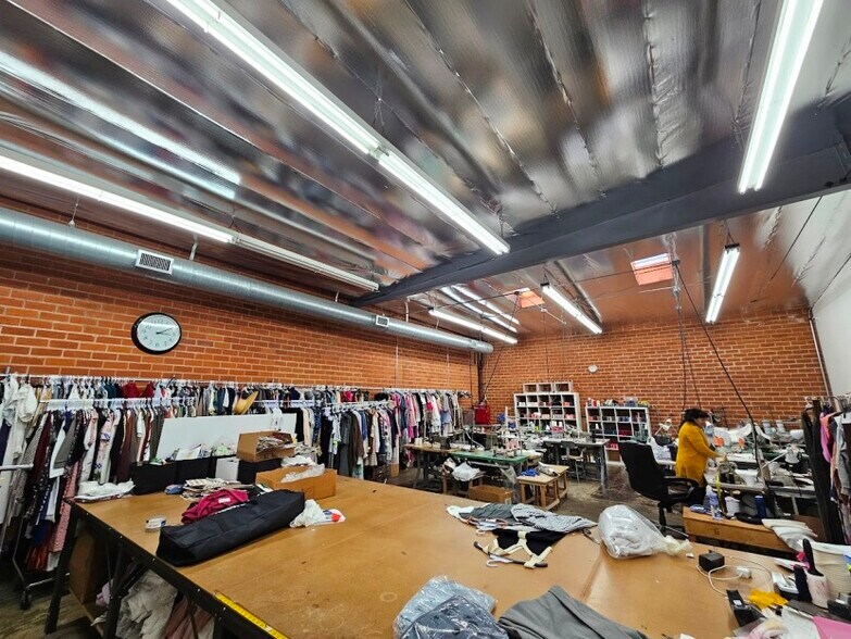 More Photos Of 1354 E Washington Blvd, Los Angeles Warehouse For Sale