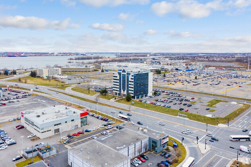 More Photos Of 101 Boul Roland-Therrien, Longueuil Office For Lease