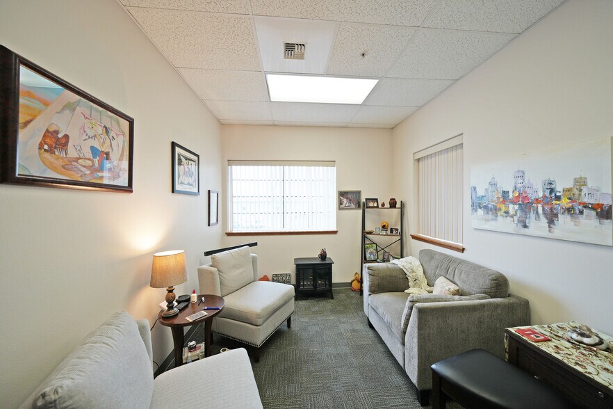 More Photos Of 1200 Chesterly Dr, Yakima Office For Lease