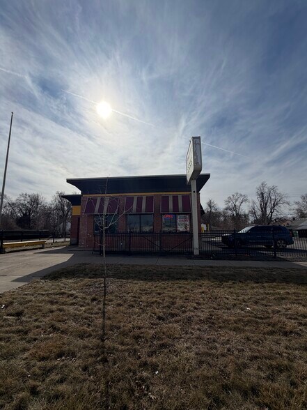 More Photos Of 14501 Joy Rd, Detroit General Retail For Sale