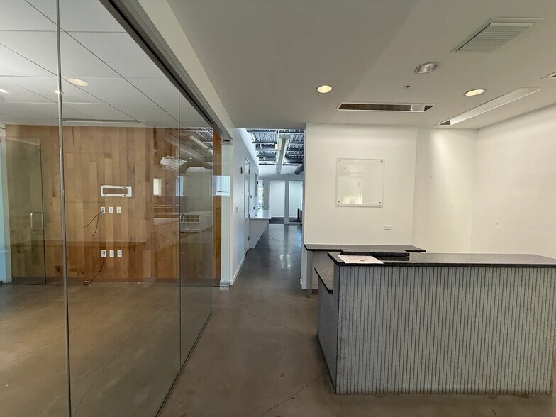 More Photos Of 1348-1358 Fruitville Rd, Sarasota Office Residential For Lease