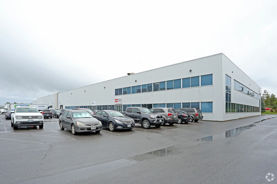 More Photos Of 640 Cataraqui Woods Dr, Kingston Flex For Lease