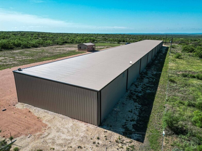 More Photos Of 1432 FM 1929, Voss Trailer Camper Park For Sale