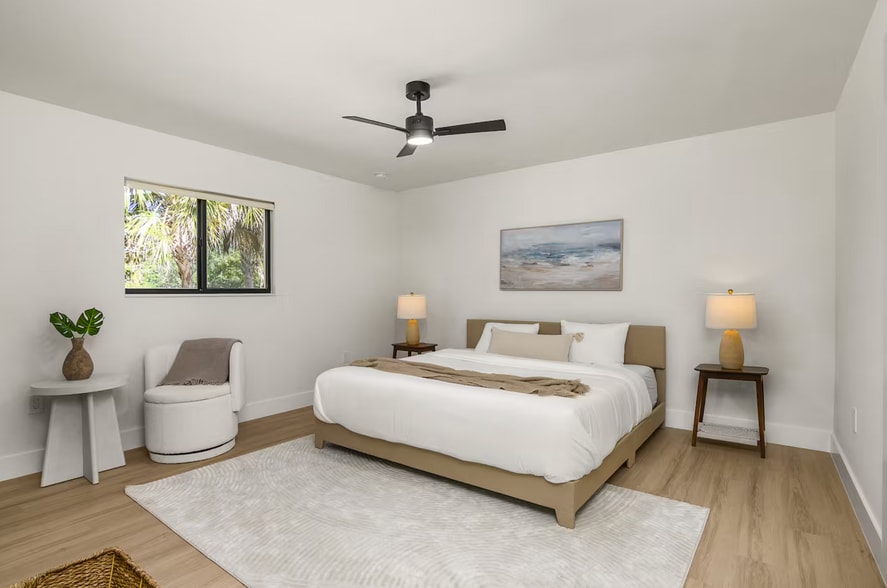 More Photos Of 2616 Lakeview Dr, Naples Apartments For Sale