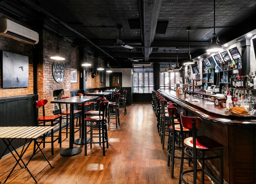More Photos Of 135 Reade St, New York Multifamily For Sale