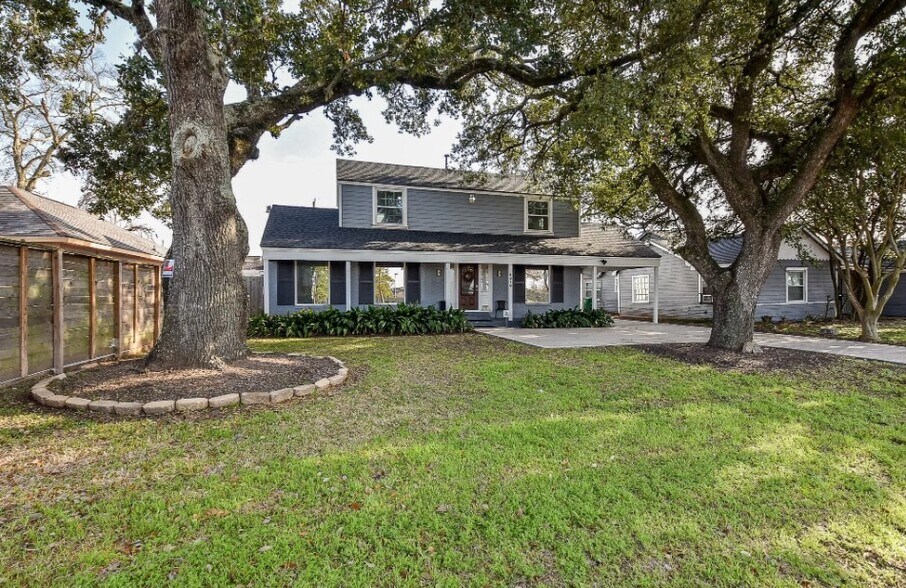 More Photos Of 4916 Old Spanish Trl, Houston Flex For Lease